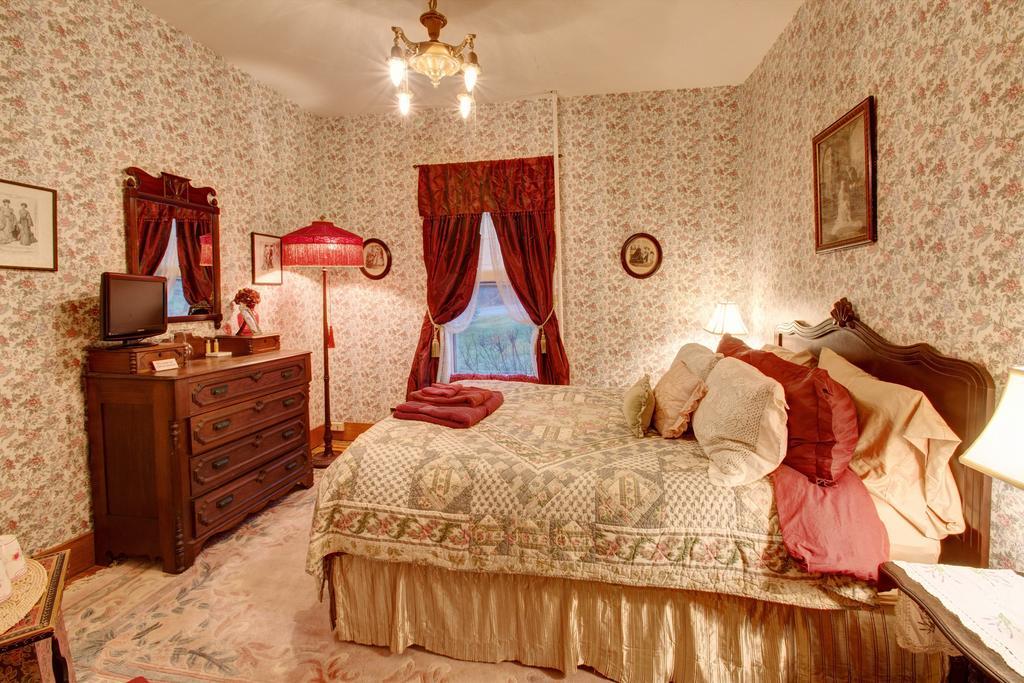 Margaretville Mountain Inn B&B Exterior photo